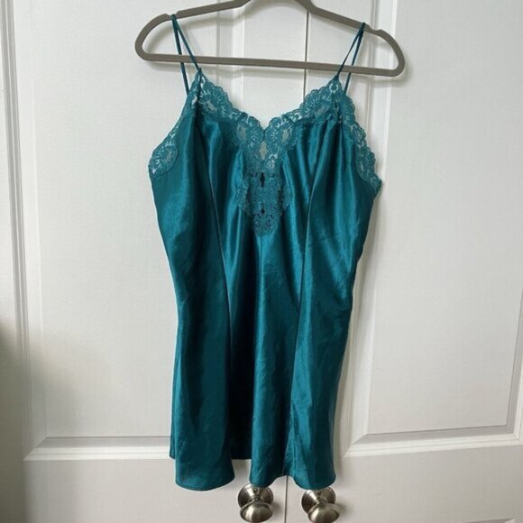 Vintage Womens 1x Slip Turquoise Satin Floral Made in USA Lace Lingerie Mini - Picture 1 of 8